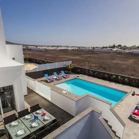 Villa Pebbles By Playa Blanca (Lanzarote)